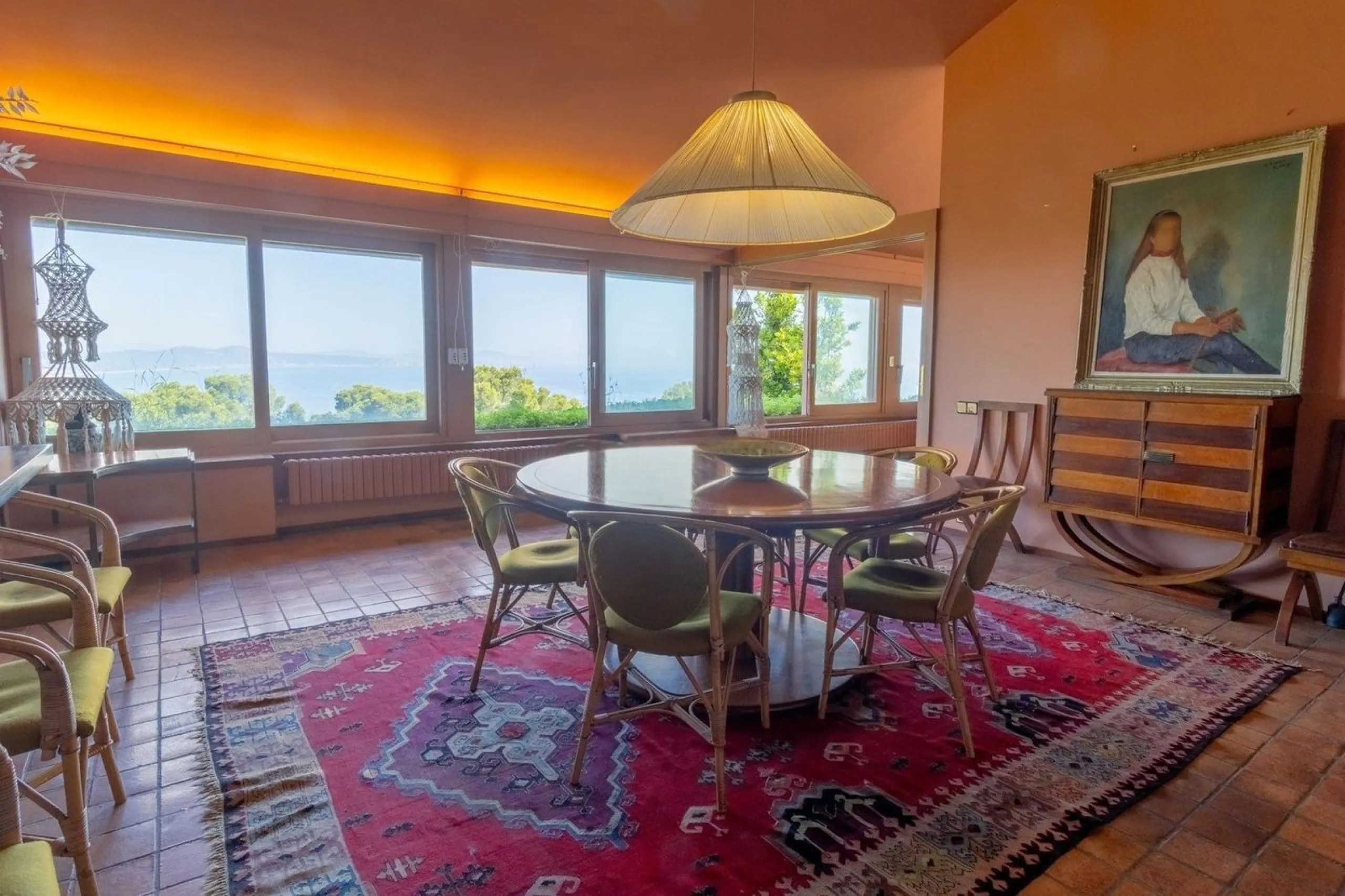 Exclusive architect-designed villa on the Costa Brava with sea views