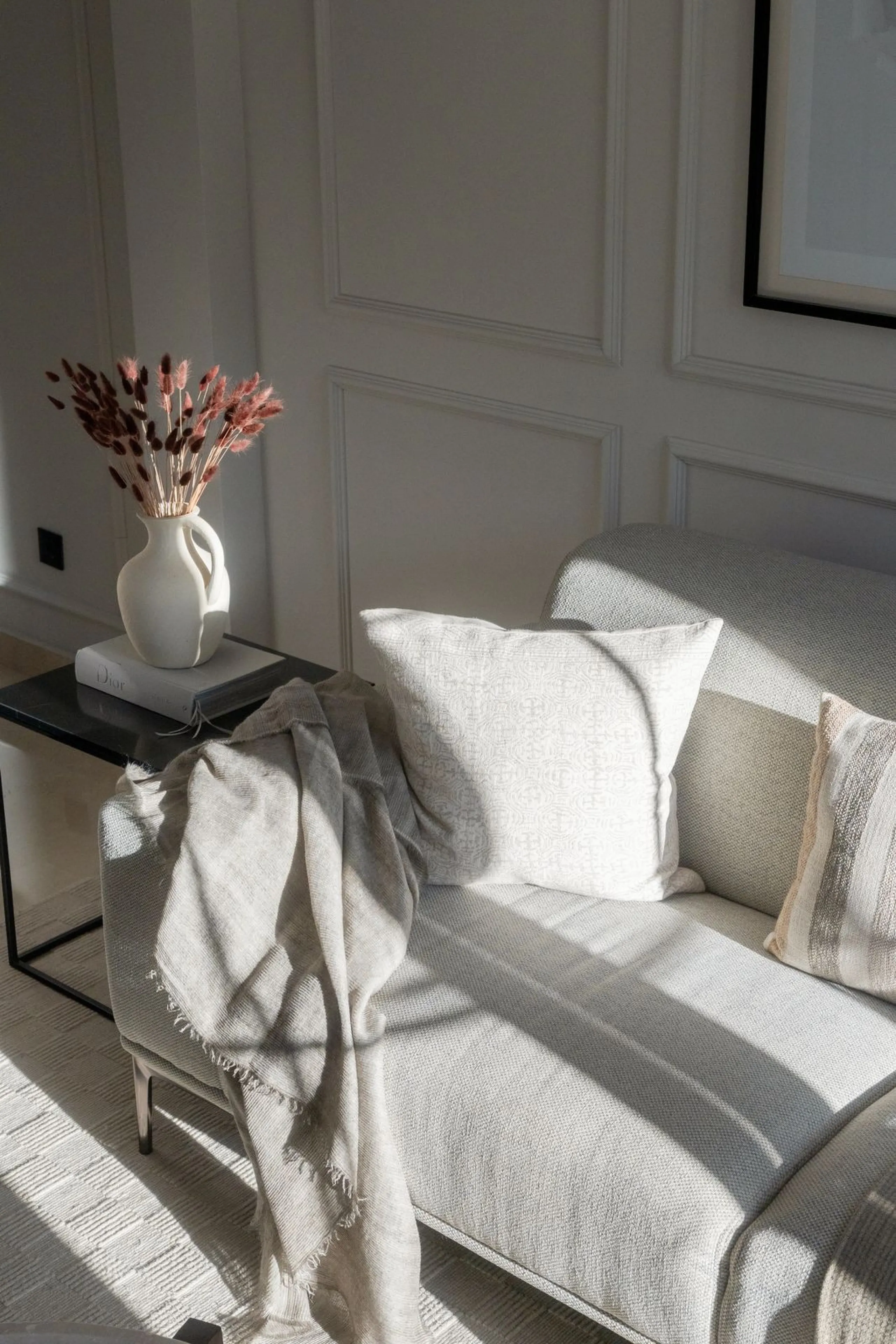 Stylish Townhouse with Scenic Views in Aloha Pueblo, Nueva Andalucía