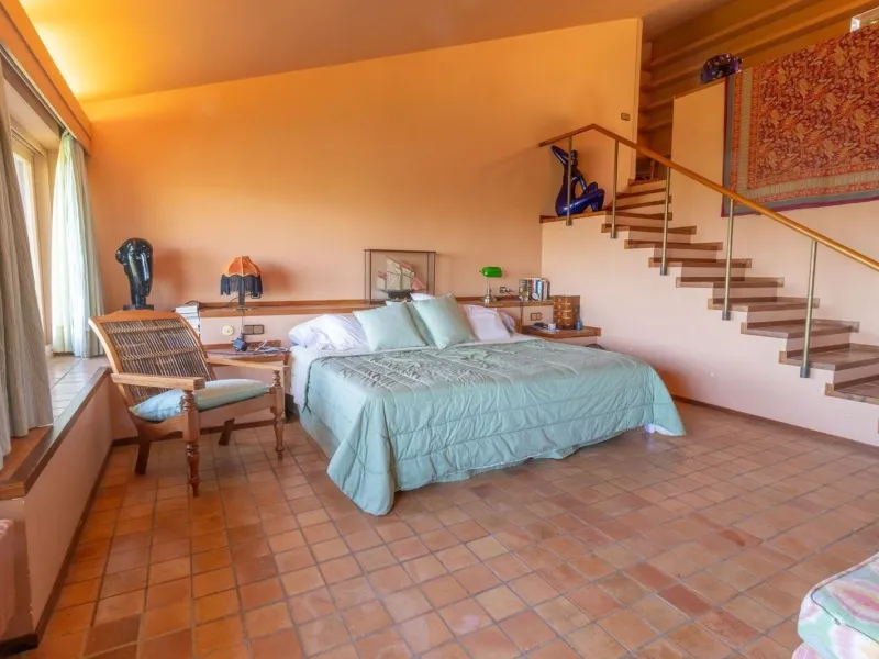Exclusive architect-designed villa on the Costa Brava with sea views