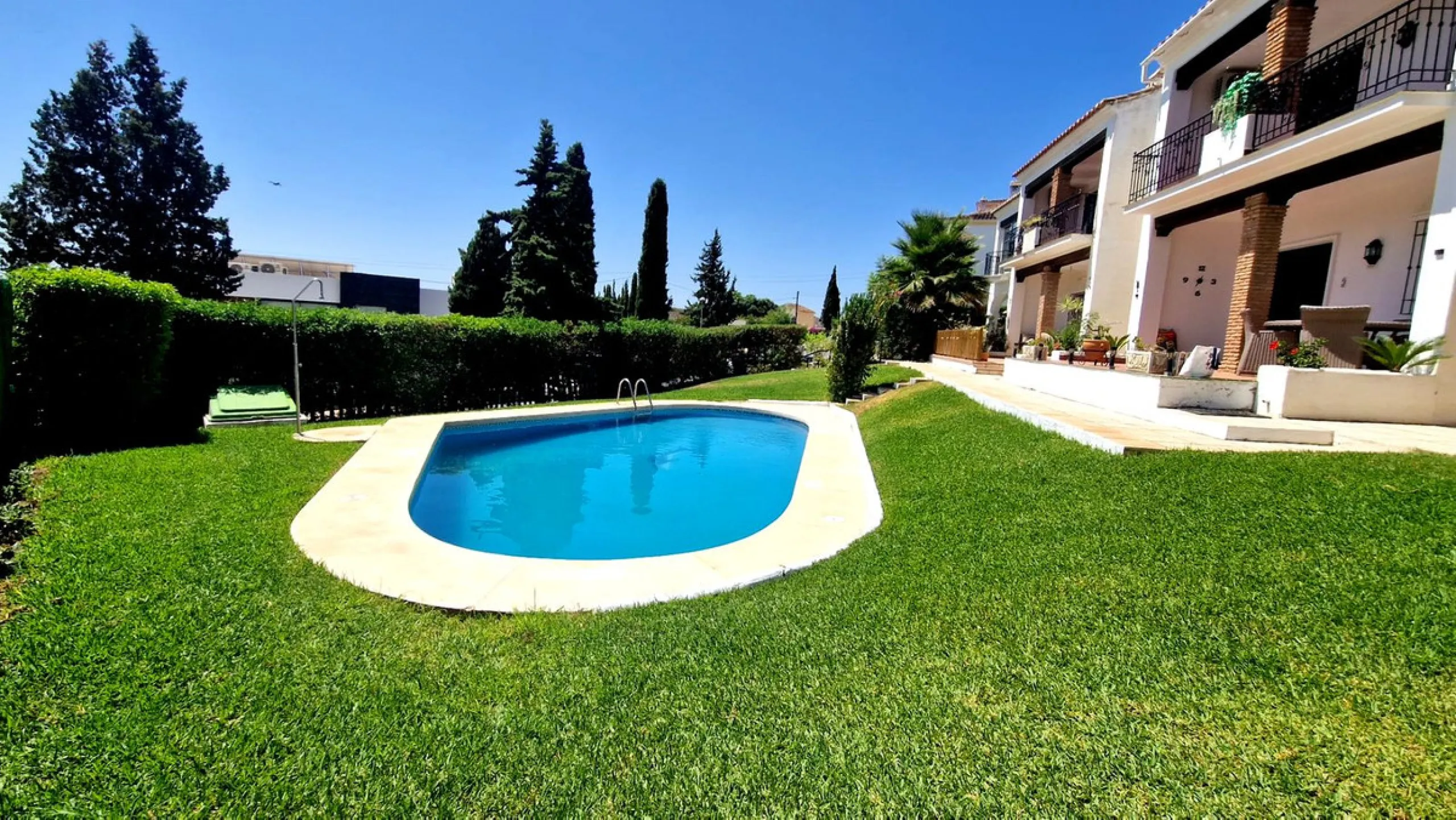 Charming End-of-Terrace Townhouse in Mijas Golf