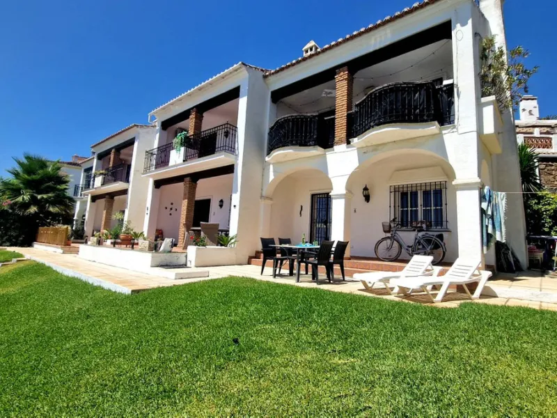 Charming End-of-Terrace Townhouse in Mijas Golf