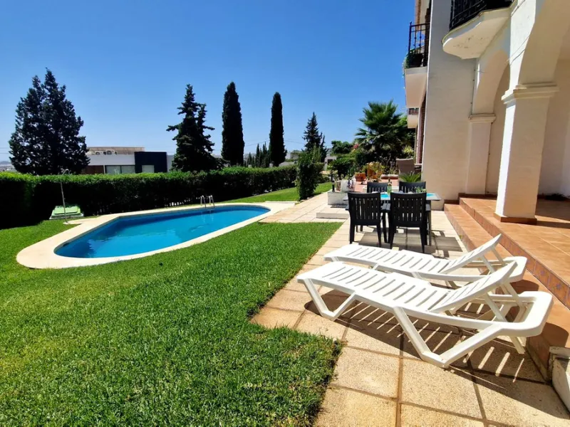 Charming End-of-Terrace Townhouse in Mijas Golf