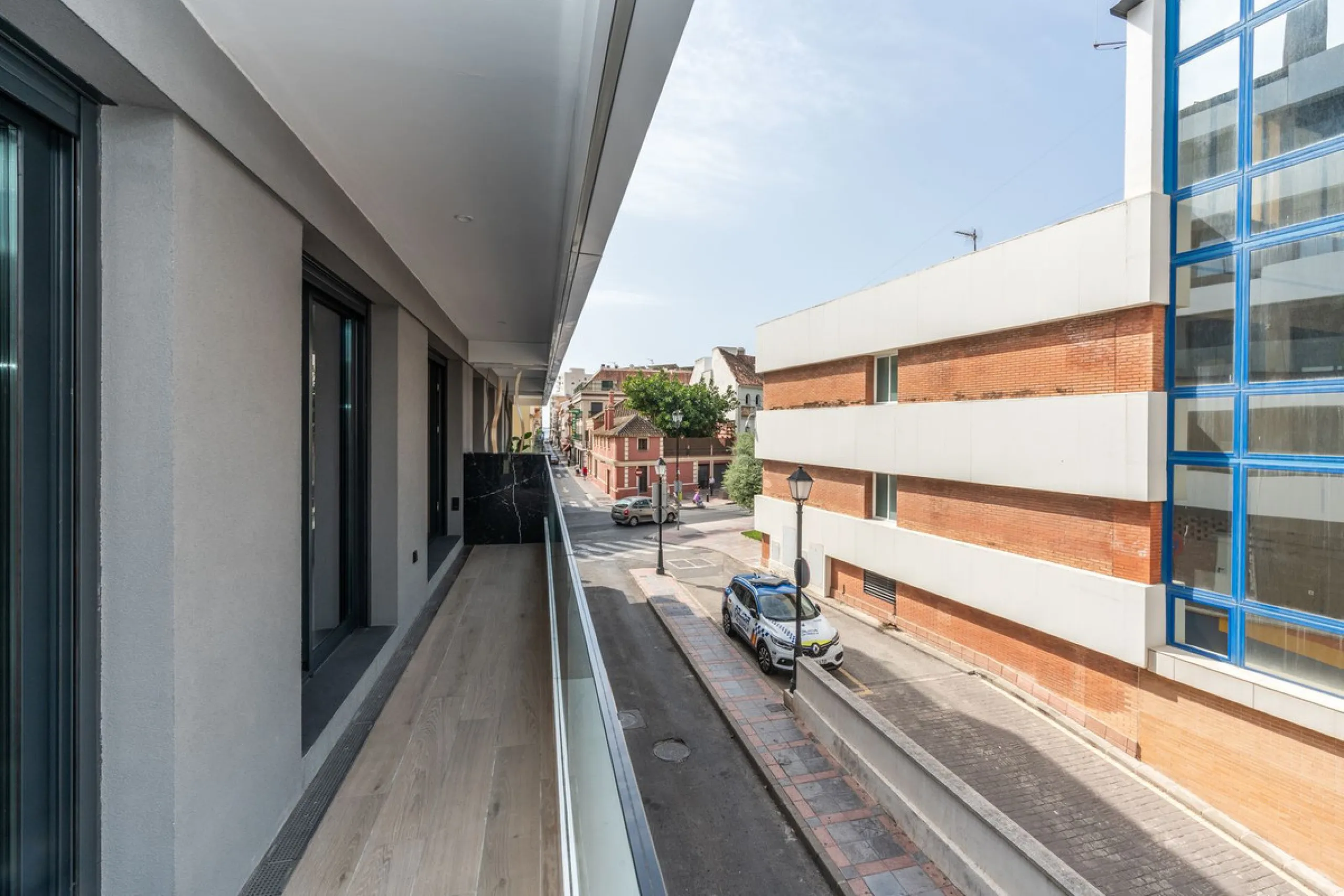 Apartment - Middle Floor Apartment в продаже в Fuengirola, Málaga. В доме 2 спален и 2 ванных комнат. Площадь дома 93 м²