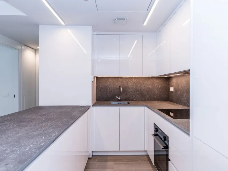 Apartment - Middle Floor Apartment в продаже в Fuengirola, Málaga. В доме 2 спален и 2 ванных комнат. Площадь дома 93 м²