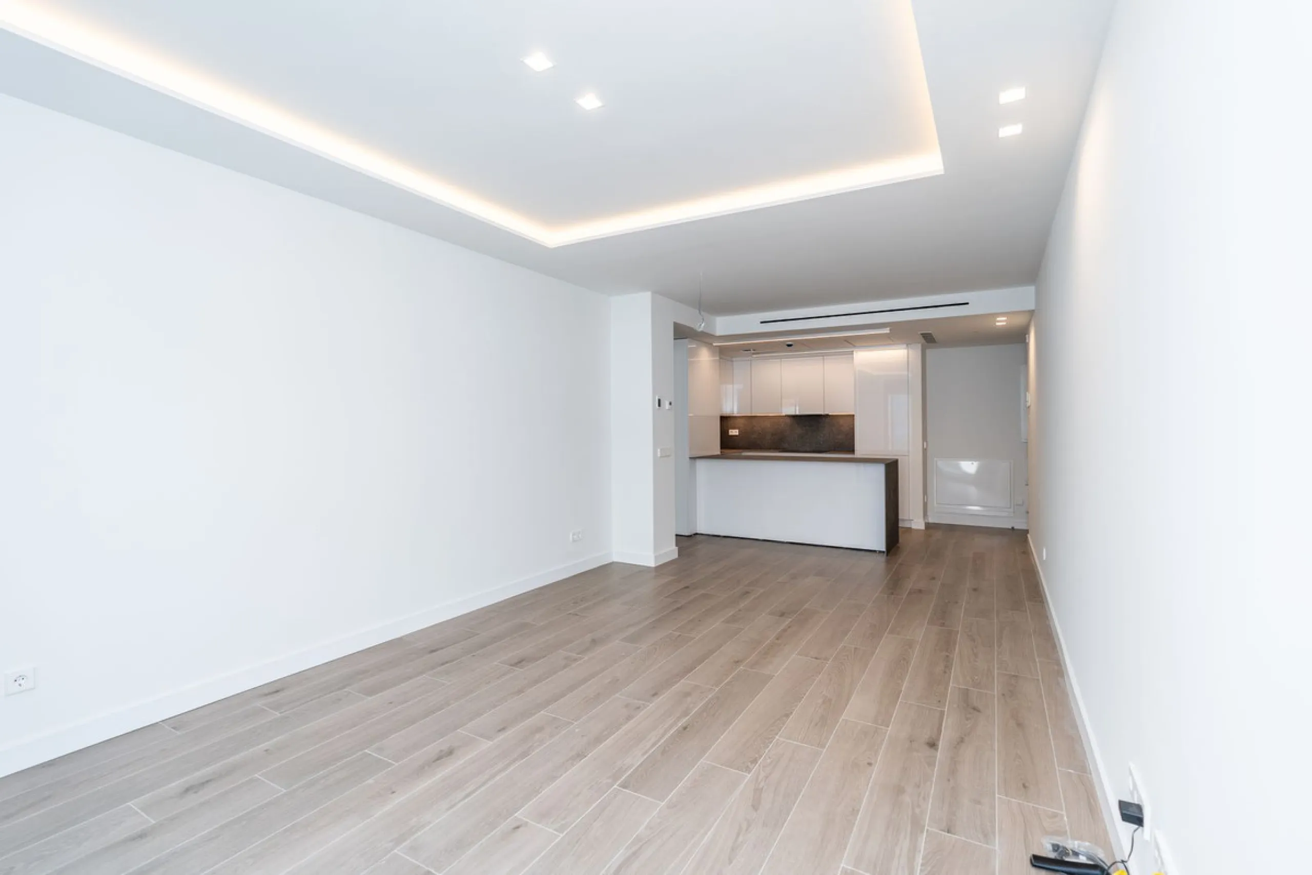 Apartment - Middle Floor Apartment в продаже в Fuengirola, Málaga. В доме 2 спален и 2 ванных комнат. Площадь дома 93 м²