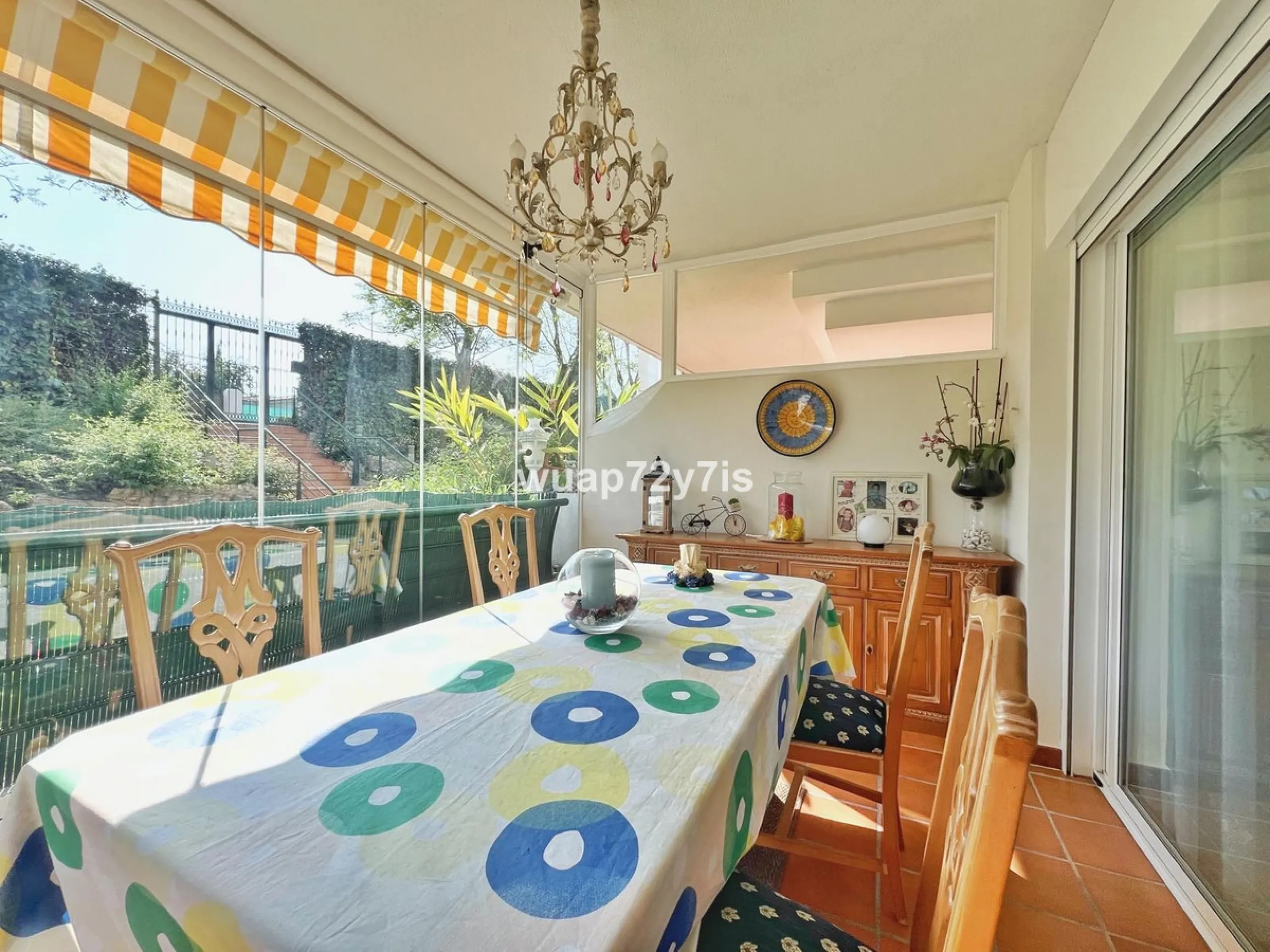 Apartment - Ground Floor Apartment в продаже в Marbella, Málaga. В доме 3 спален и 2 ванных комнат. Площадь дома 119 м²