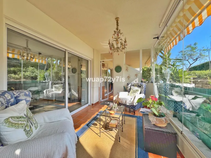 Apartment - Ground Floor Apartment в продаже в Marbella, Málaga. В доме 3 спален и 2 ванных комнат. Площадь дома 119 м²