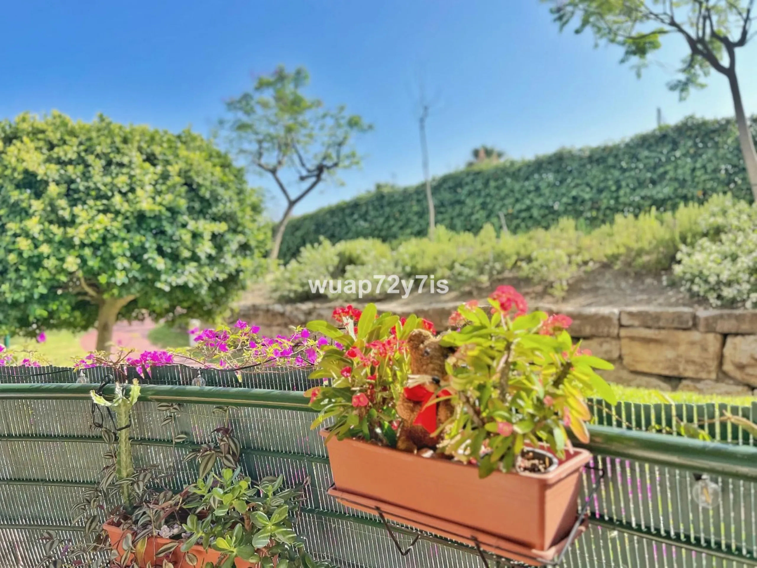 Apartment - Ground Floor Apartment в продаже в Marbella, Málaga. В доме 3 спален и 2 ванных комнат. Площадь дома 119 м²
