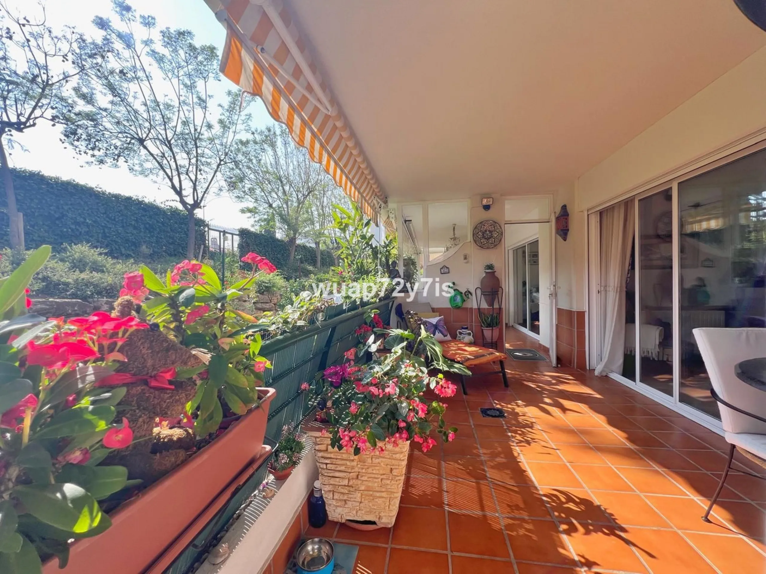 Apartment - Ground Floor Apartment в продаже в Marbella, Málaga. В доме 3 спален и 2 ванных комнат. Площадь дома 119 м²