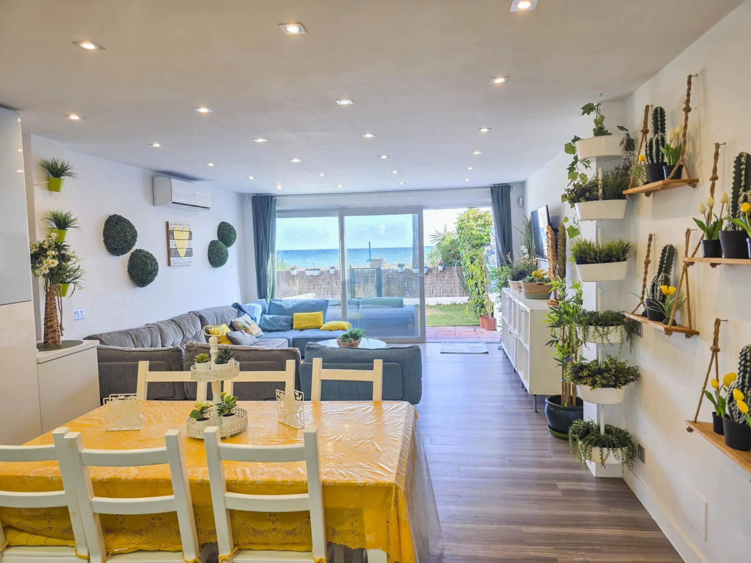 Absolutely beachfront, with uninterrupted panoramic sea views, this completely renovated apartment in Casares Costa sits directly on the beach promenade, offering the perfect blend of modern comfort and unbeatable coastal lifestyle. Stylishly refurbished 