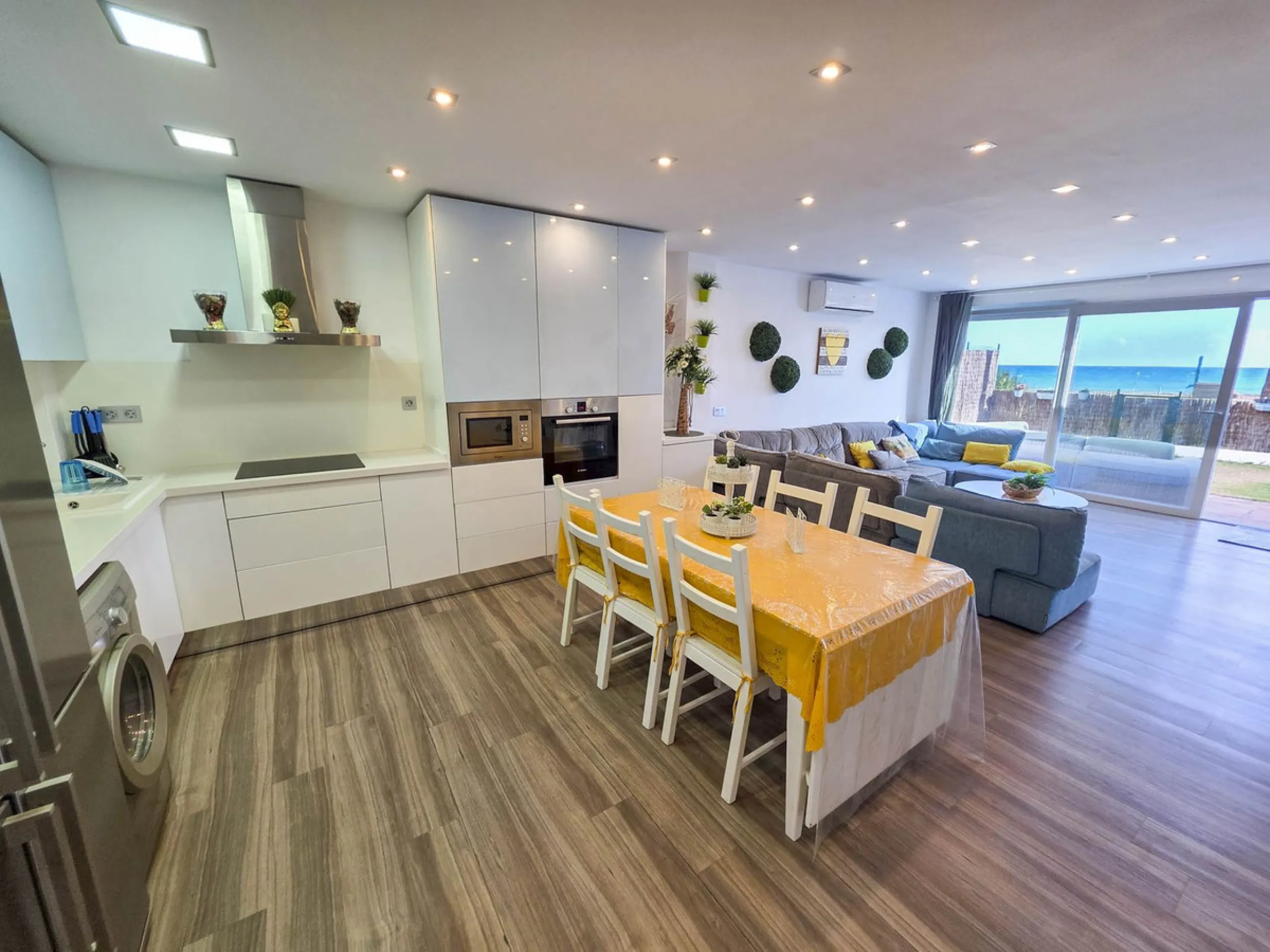 Absolutely beachfront, with uninterrupted panoramic sea views, this completely renovated apartment in Casares Costa sits directly on the beach promenade, offering the perfect blend of modern comfort and unbeatable coastal lifestyle. Stylishly refurbished 