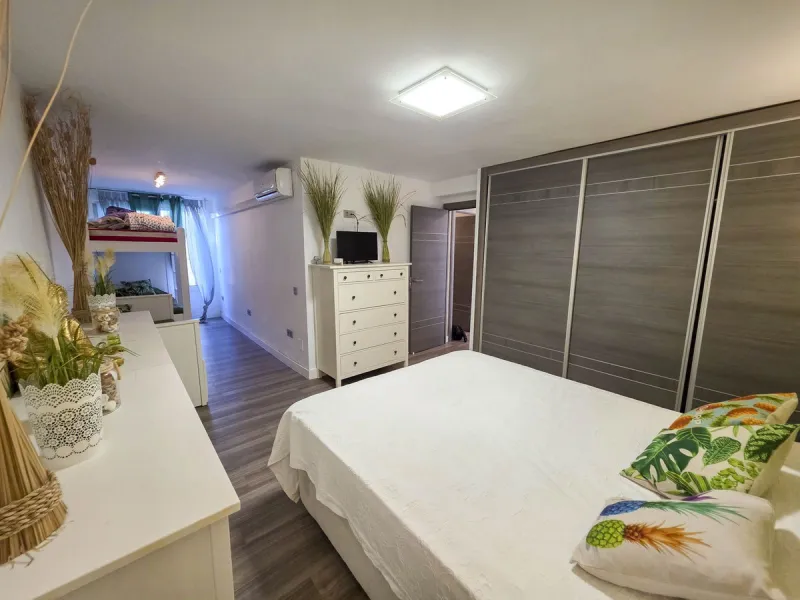 Absolutely beachfront, with uninterrupted panoramic sea views, this completely renovated apartment in Casares Costa sits directly on the beach promenade, offering the perfect blend of modern comfort and unbeatable coastal lifestyle. Stylishly refurbished 