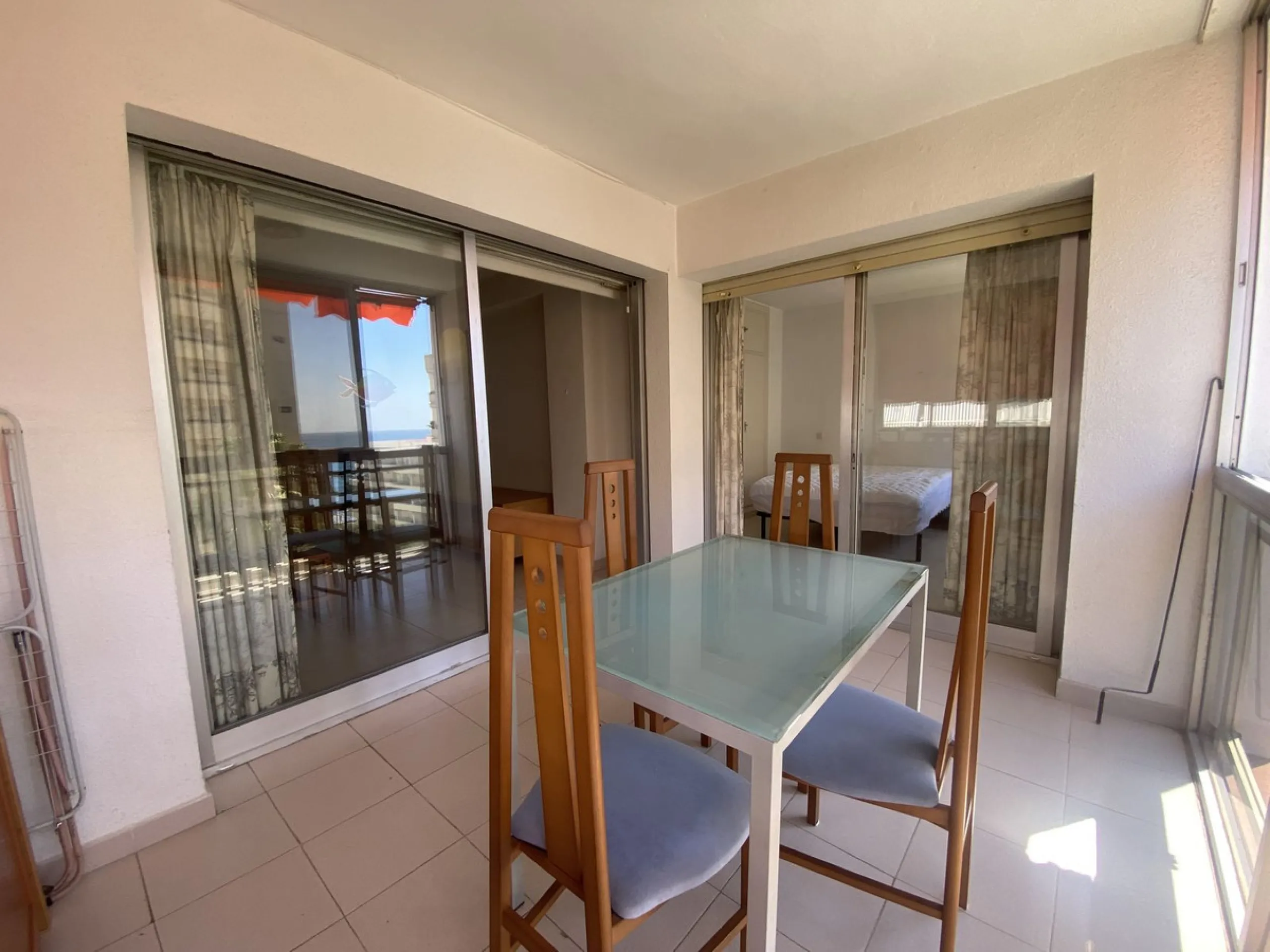 Apartment - Middle Floor Apartment в продаже в Marbella, Málaga. В доме 1 спален и 1 ванных комнат. Площадь дома 51 м²