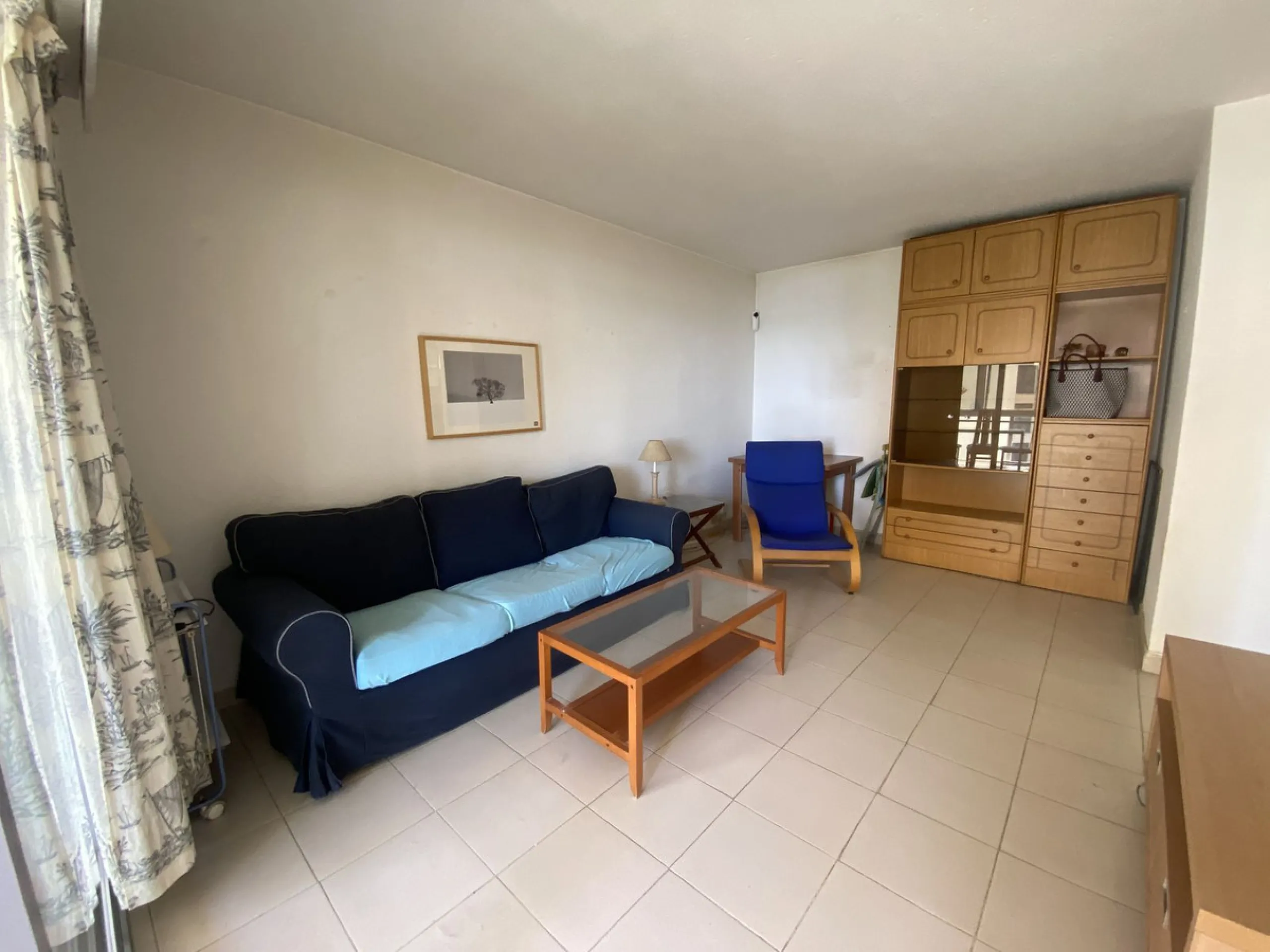Apartment - Middle Floor Apartment в продаже в Marbella, Málaga. В доме 1 спален и 1 ванных комнат. Площадь дома 51 м²
