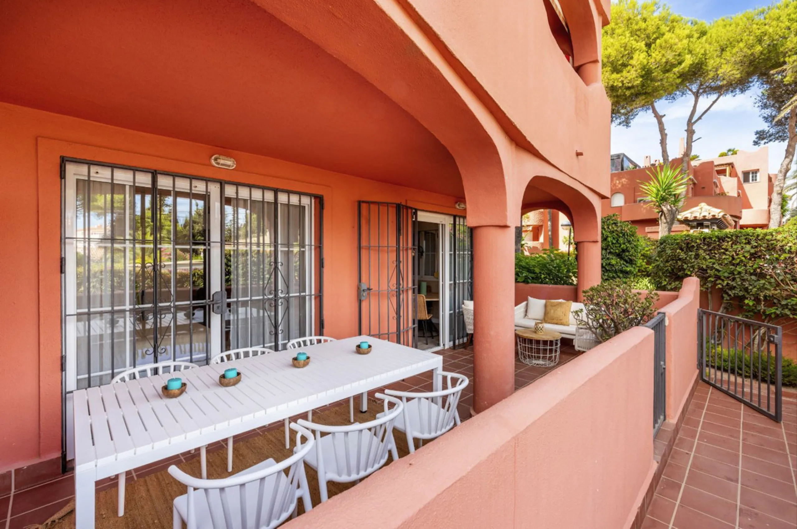 Experience Coastal Living at Alvarito Playa: A 3-Bedroom Beach Apartment in Marbella
