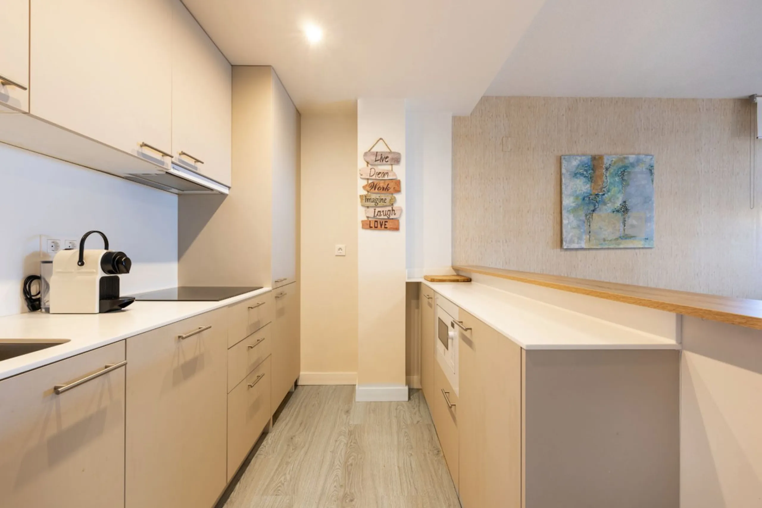 Experience Coastal Living at Alvarito Playa: A 3-Bedroom Beach Apartment in Marbella