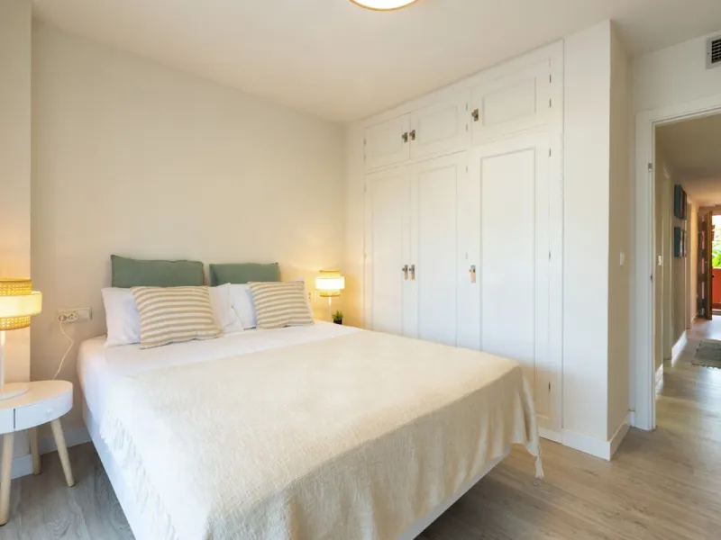 Experience Coastal Living at Alvarito Playa: A 3-Bedroom Beach Apartment in Marbella