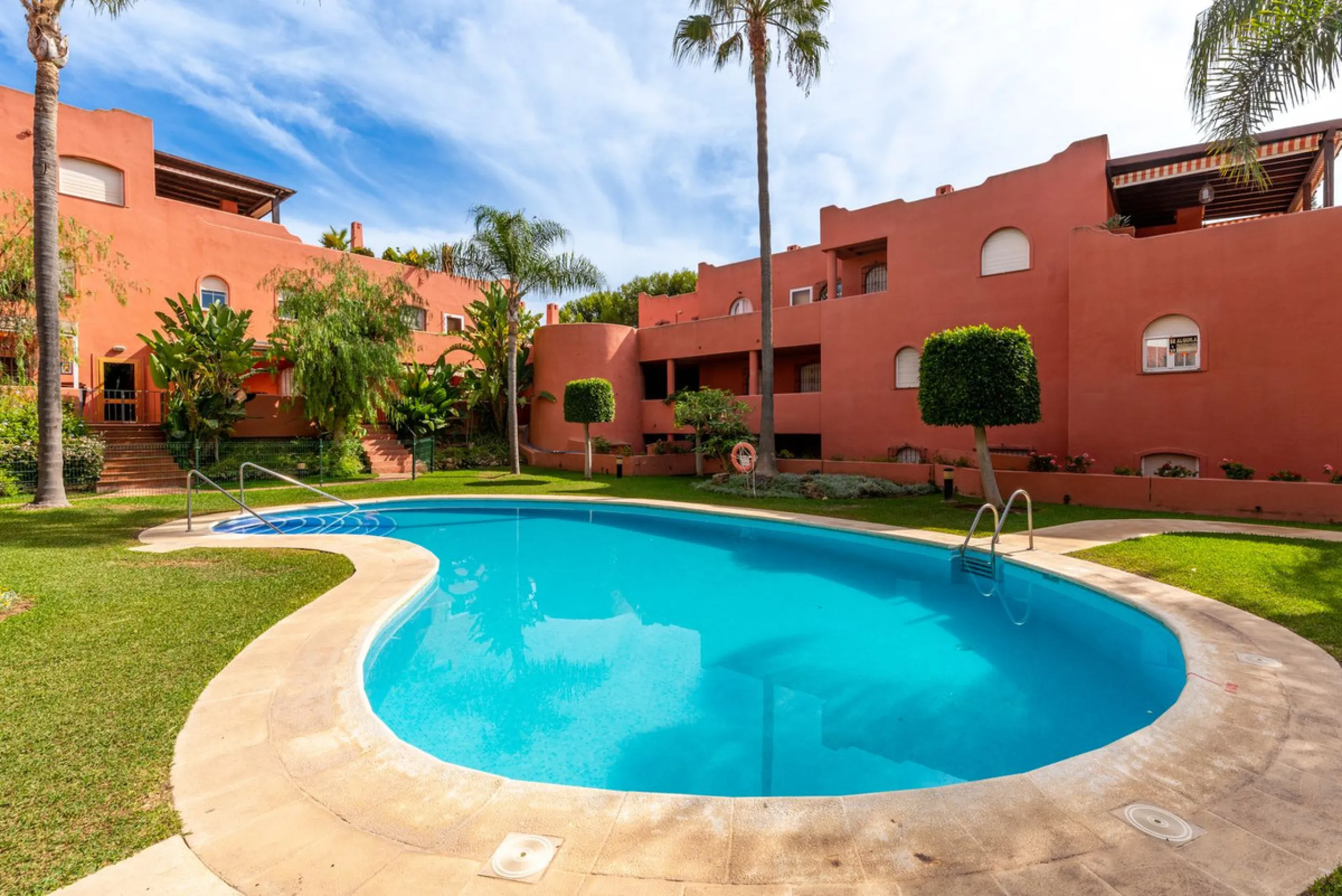 Experience Coastal Living at Alvarito Playa: A 3-Bedroom Beach Apartment in Marbella