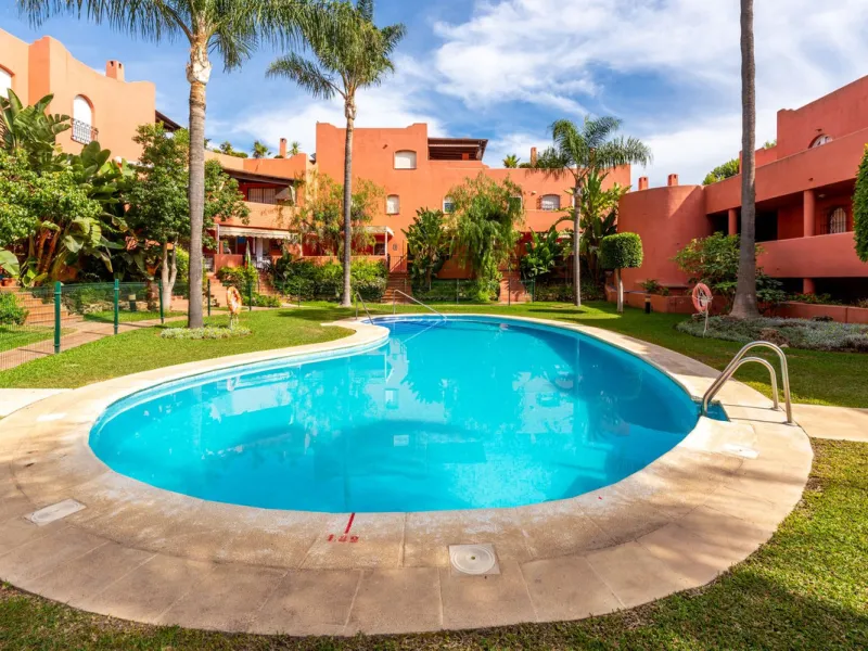 Experience Coastal Living at Alvarito Playa: A 3-Bedroom Beach Apartment in Marbella