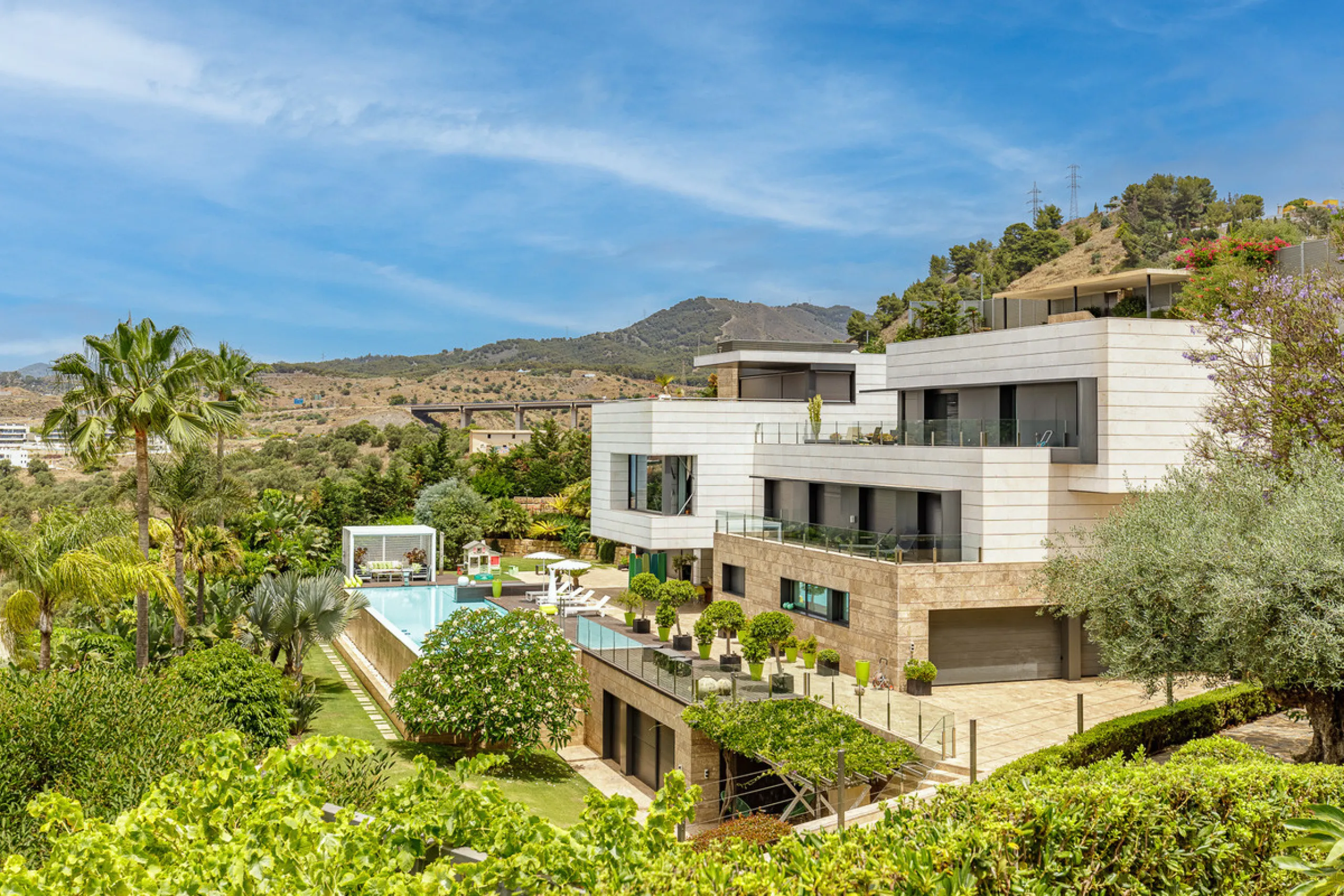 Designervilla mit Panoramablick über die Bucht in Parque Clavero, Málaga