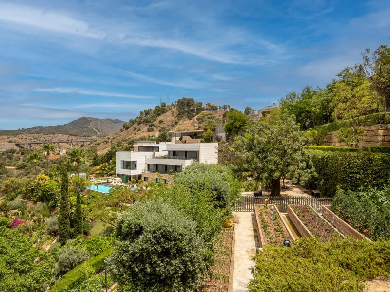 Designervilla mit Panoramablick über die Bucht in Parque Clavero, Málaga
