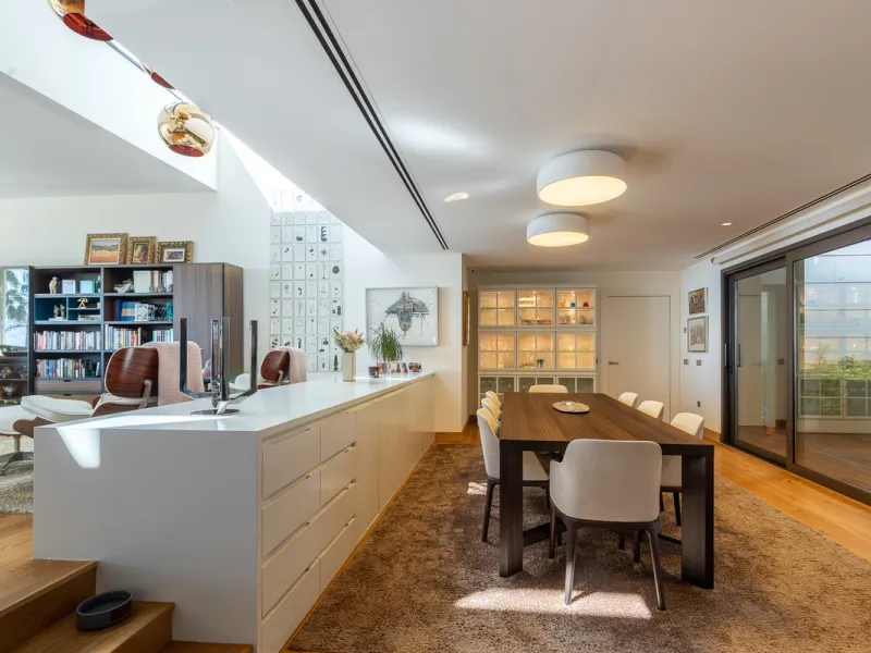 Designervilla mit Panoramablick über die Bucht in Parque Clavero, Málaga