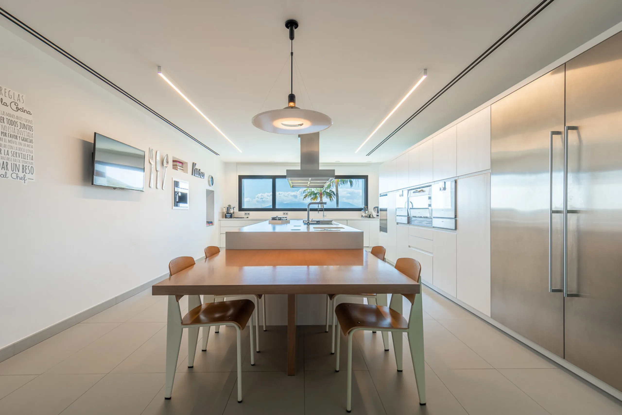 Designervilla mit Panoramablick über die Bucht in Parque Clavero, Málaga