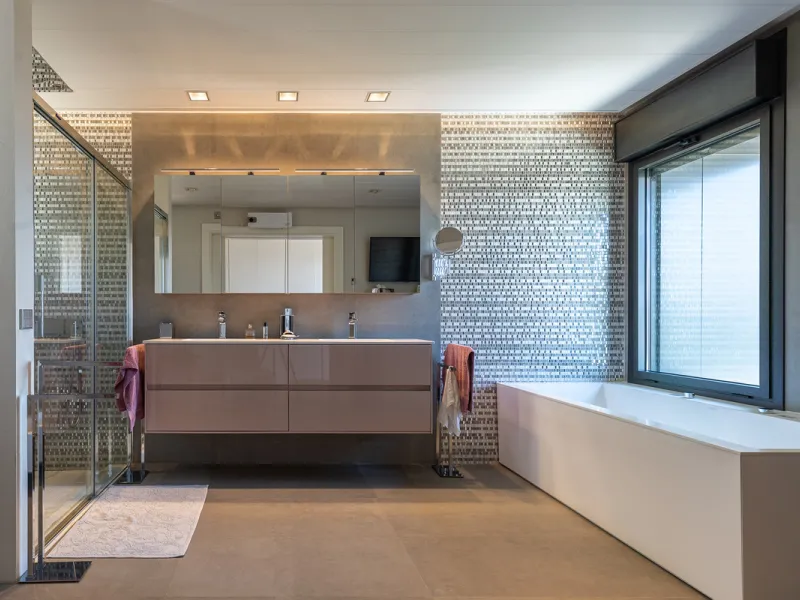 Designervilla mit Panoramablick über die Bucht in Parque Clavero, Málaga