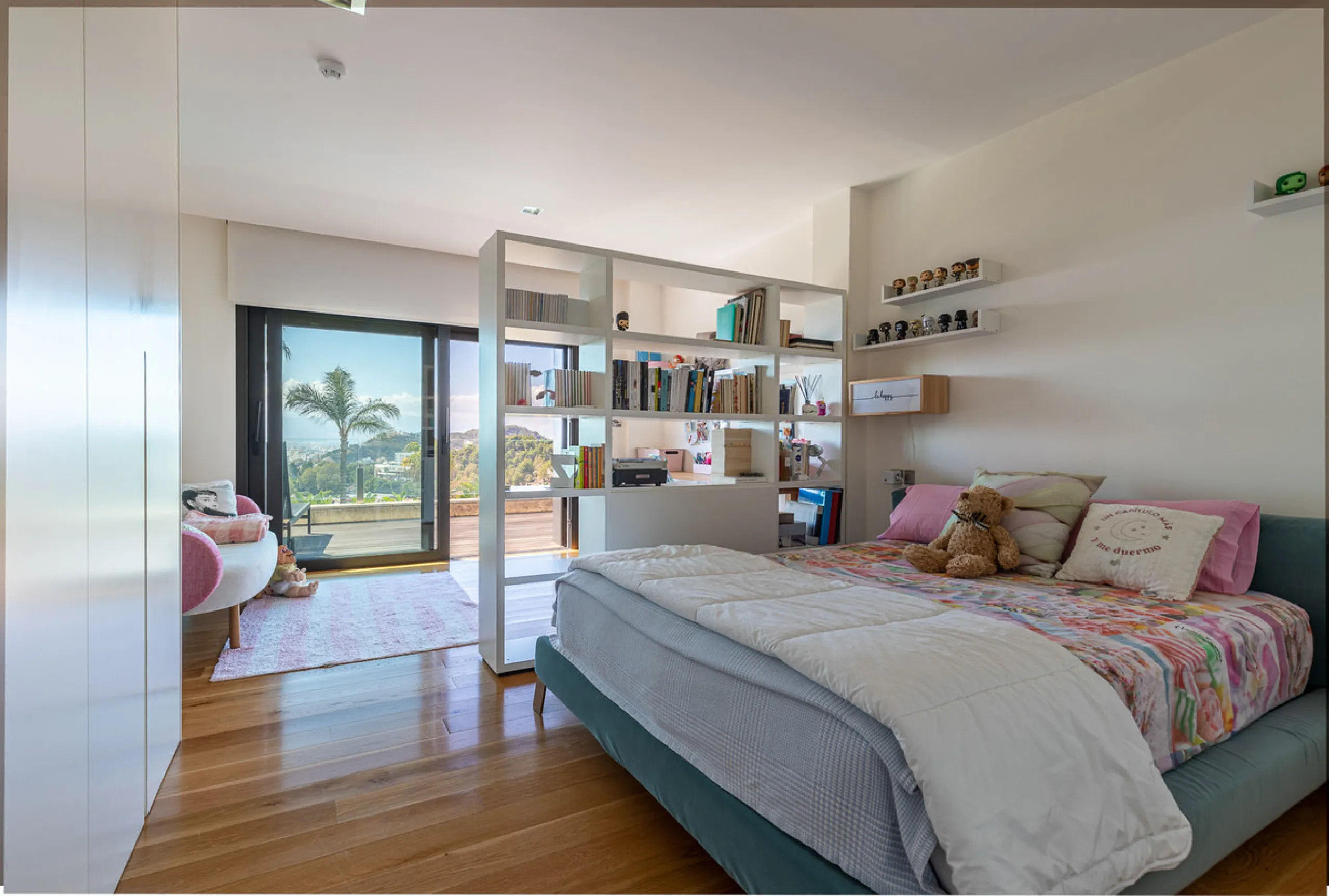 Designervilla mit Panoramablick über die Bucht in Parque Clavero, Málaga
