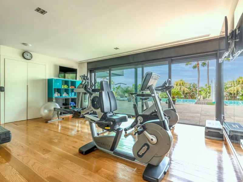Designervilla mit Panoramablick über die Bucht in Parque Clavero, Málaga