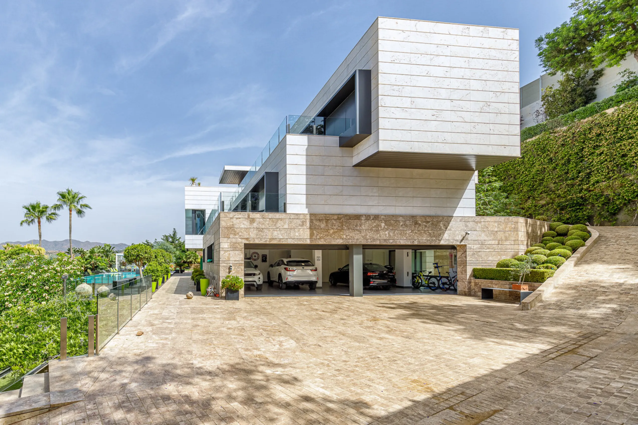 Designervilla mit Panoramablick über die Bucht in Parque Clavero, Málaga