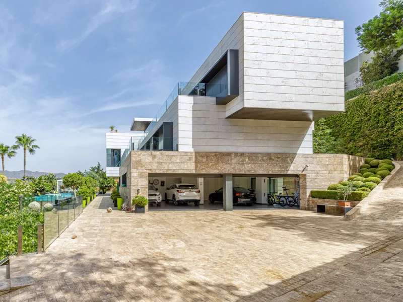 Designervilla mit Panoramablick über die Bucht in Parque Clavero, Málaga