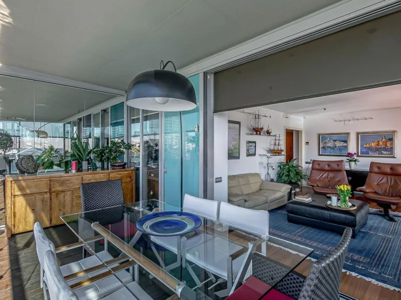 Exclusive beachfront apartment on Paseo García Faria, Barcelona
