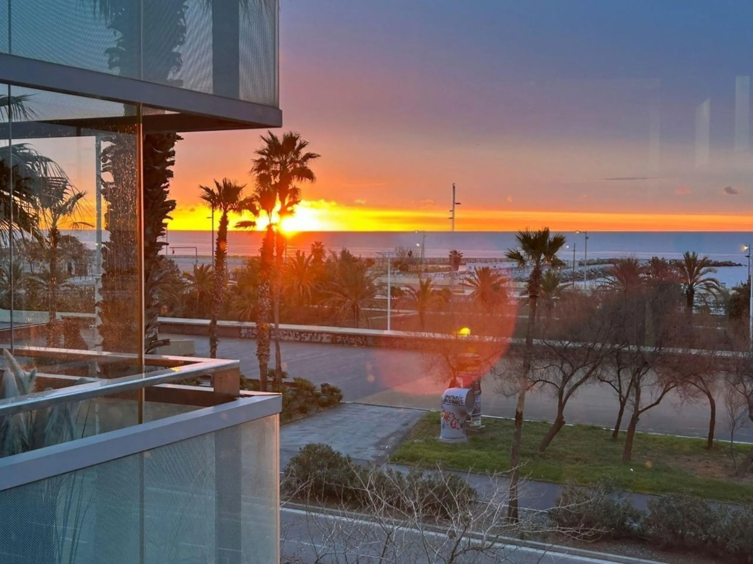 Exclusive beachfront apartment on Paseo García Faria, Barcelona