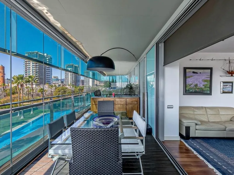 Exclusive beachfront apartment on Paseo García Faria, Barcelona