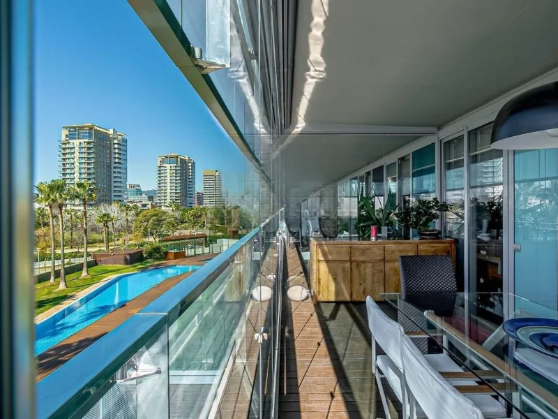 Exclusive beachfront apartment on Paseo García Faria, Barcelona
