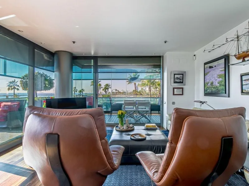Exclusive beachfront apartment on Paseo García Faria, Barcelona