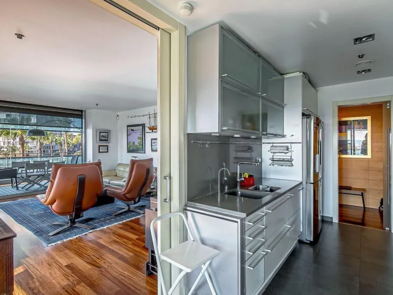 Exclusive beachfront apartment on Paseo García Faria, Barcelona