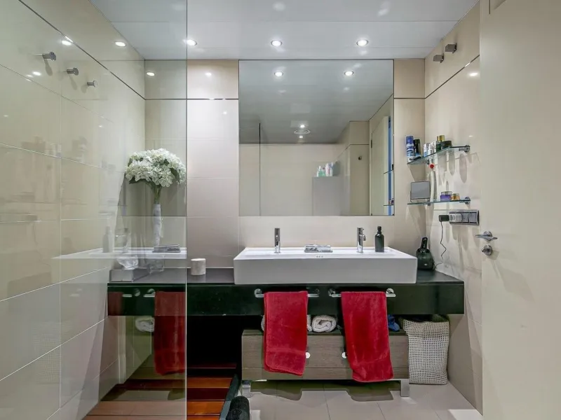 Exclusive beachfront apartment on Paseo García Faria, Barcelona