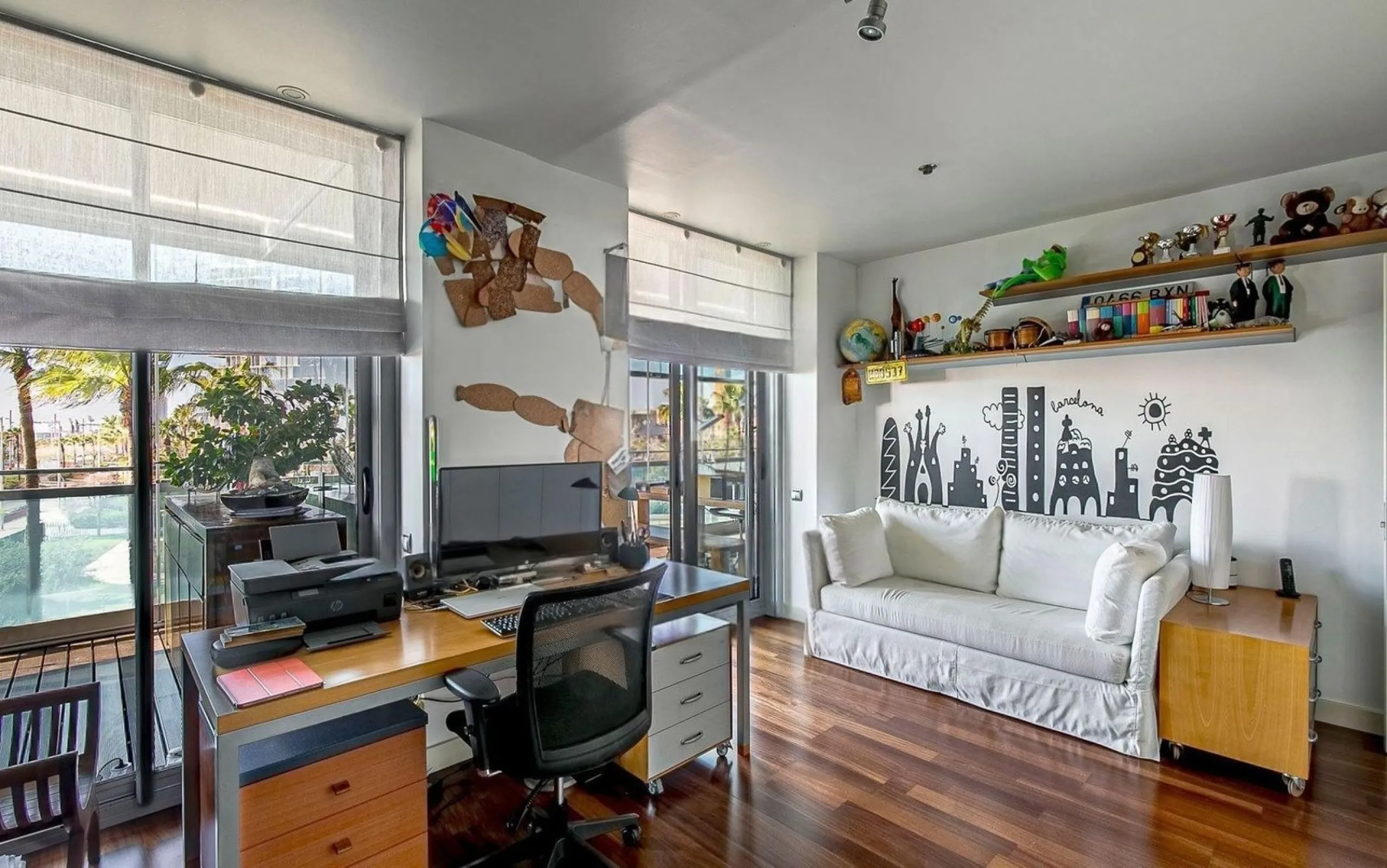 Exclusive beachfront apartment on Paseo García Faria, Barcelona