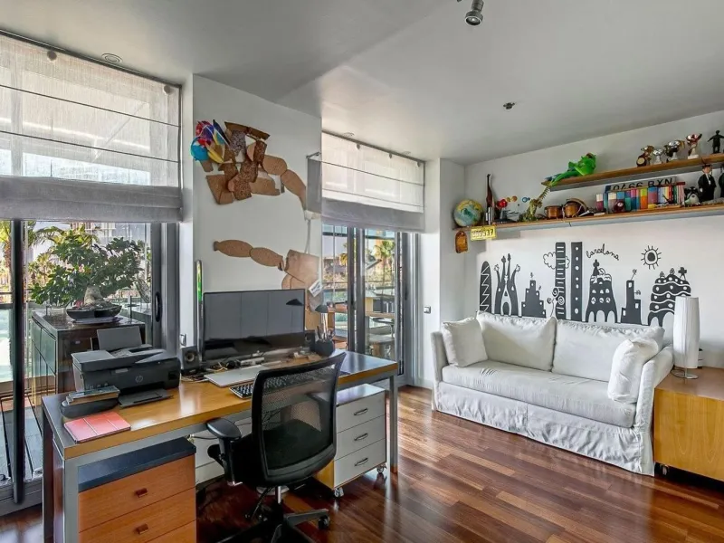 Exclusive beachfront apartment on Paseo García Faria, Barcelona