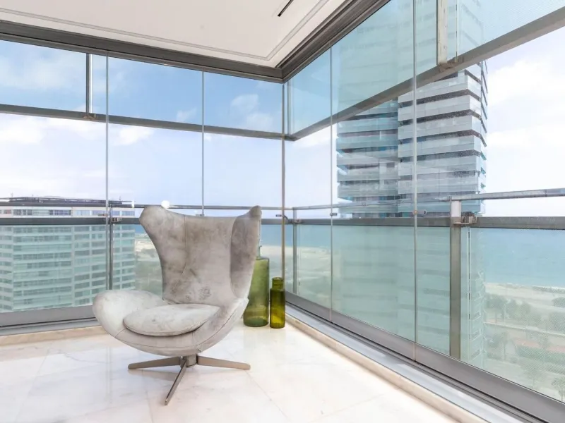 Elegant sea-view apartment in Diagonal Mar, Barcelona