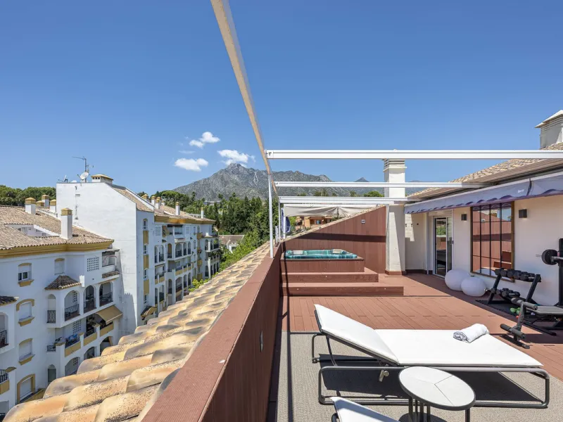 **Exclusive Duplex Penthouse Just 500 Meters from the Beach, in Marbella's Golden Mile**