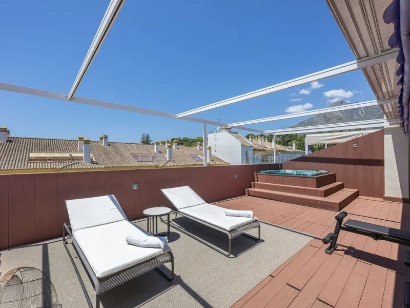 **Exclusive Duplex Penthouse Just 500 Meters from the Beach, in Marbella's Golden Mile**