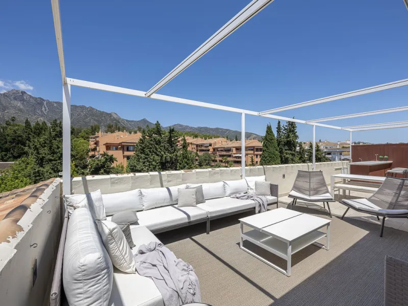 **Exclusive Duplex Penthouse Just 500 Meters from the Beach, in Marbella's Golden Mile**
