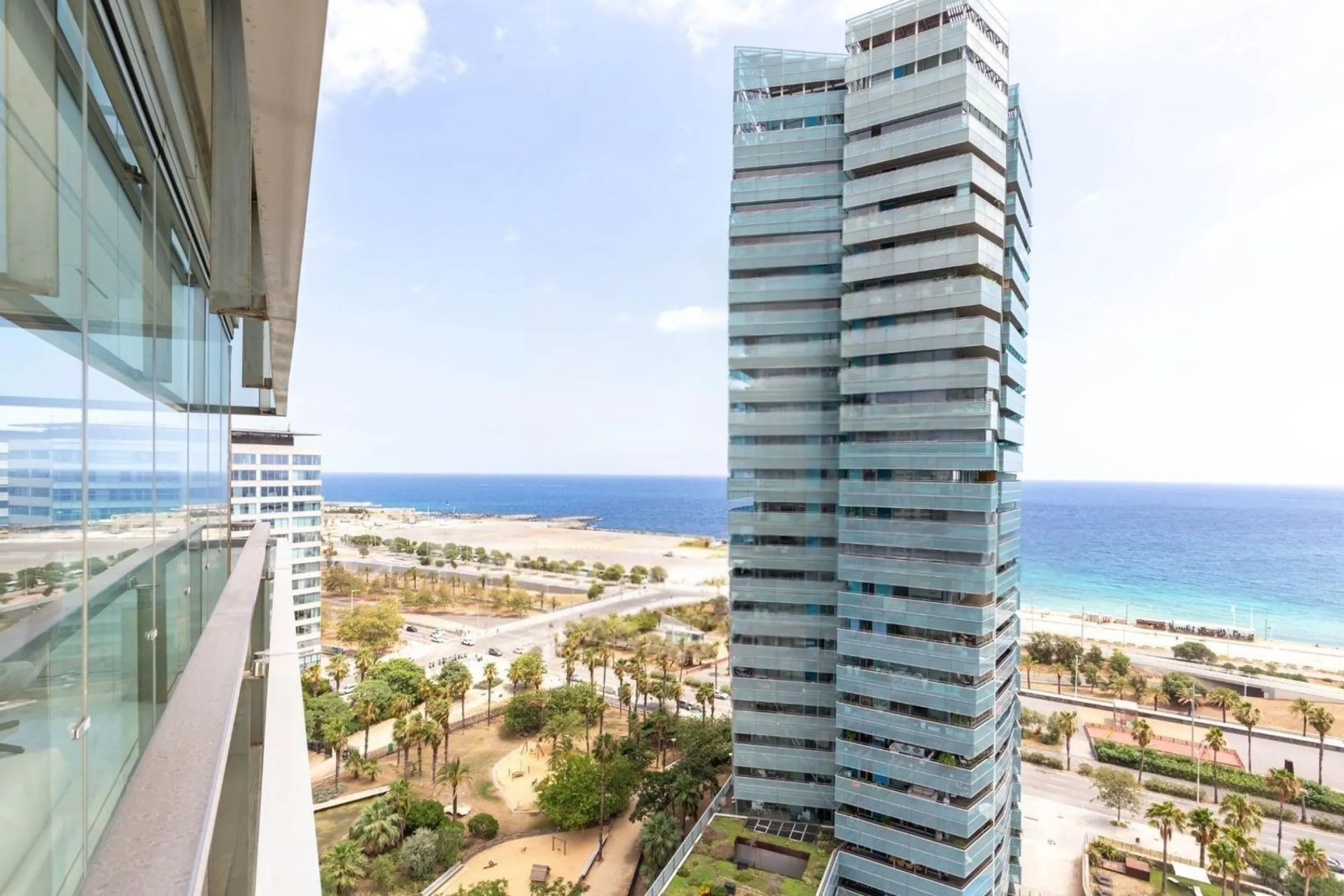 Elegant sea-view apartment in Diagonal Mar, Barcelona
