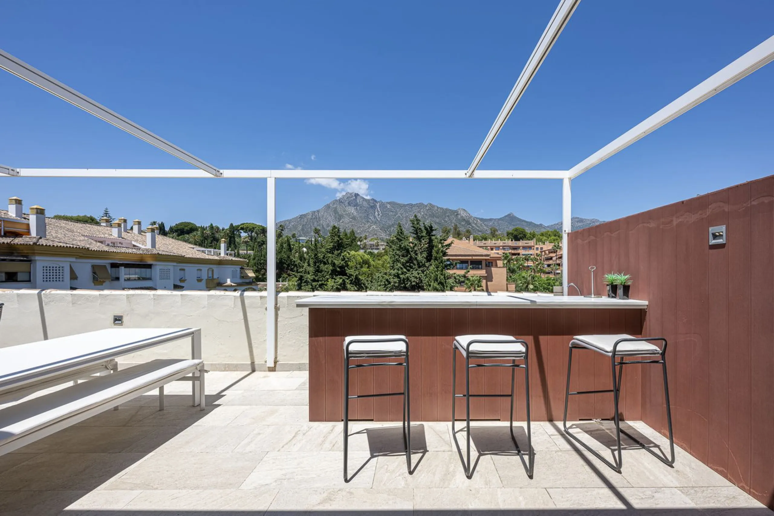 **Exclusive Duplex Penthouse Just 500 Meters from the Beach, in Marbella's Golden Mile**