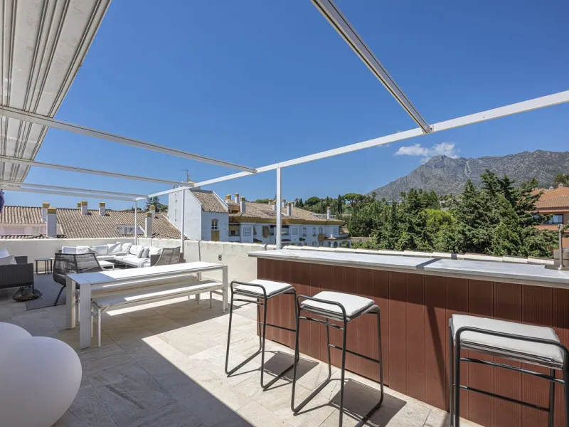 **Exclusive Duplex Penthouse Just 500 Meters from the Beach, in Marbella's Golden Mile**