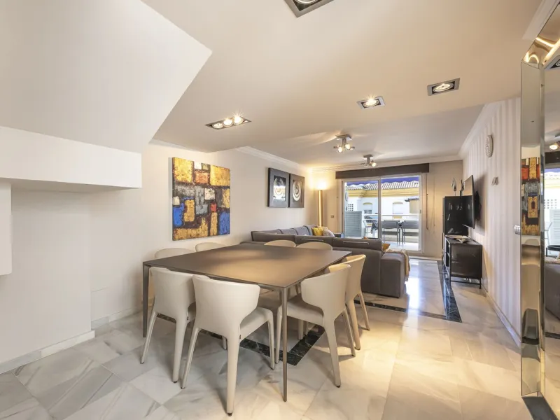 **Exclusive Duplex Penthouse Just 500 Meters from the Beach, in Marbella's Golden Mile**