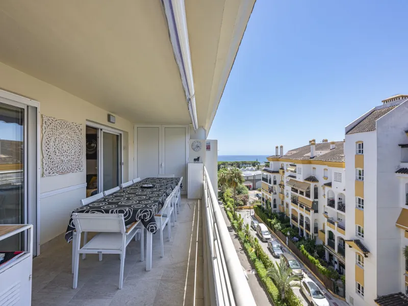 **Exclusive Duplex Penthouse Just 500 Meters from the Beach, in Marbella's Golden Mile**